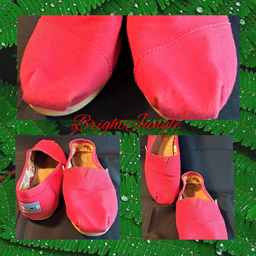 Women Flat shoes, Toms size 7.5 . Red